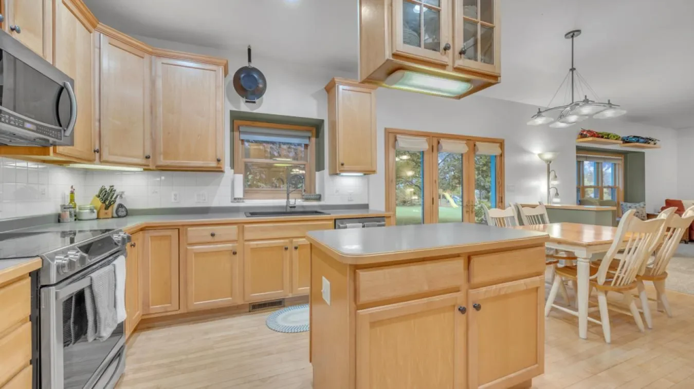 142 Maple St, Plymouth, Wisconsin, United States. - Photo 2