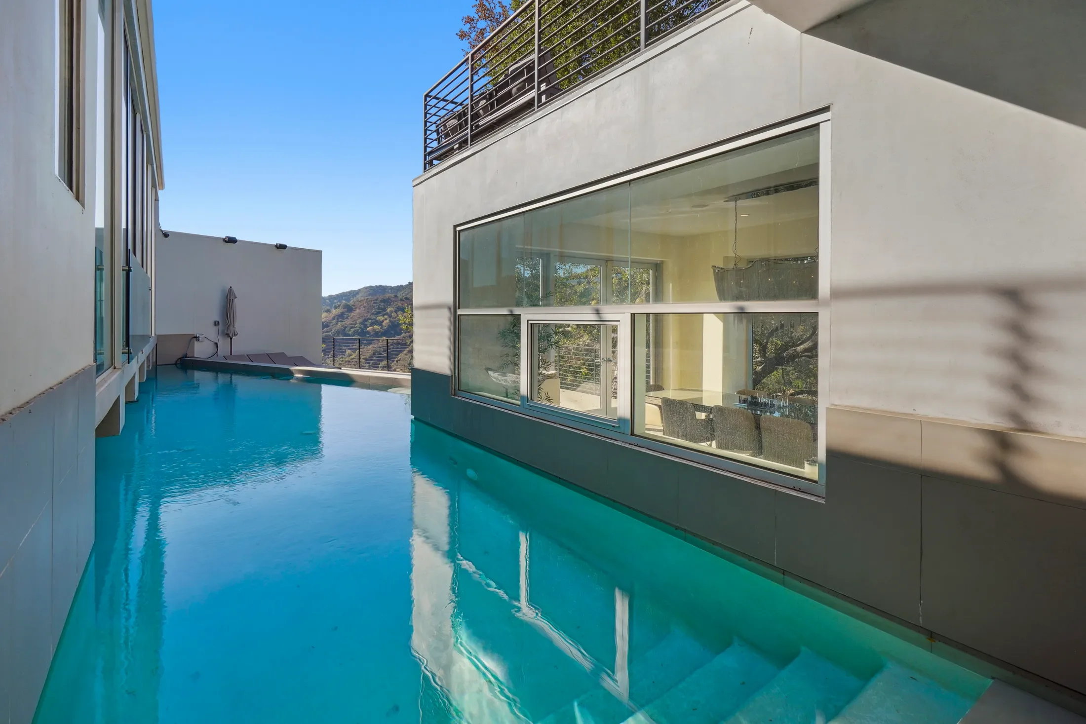 9716 Oak Pass Rd, Beverly Hills, CA 90210, Beverly Hills, California, United States. - Photo 37
