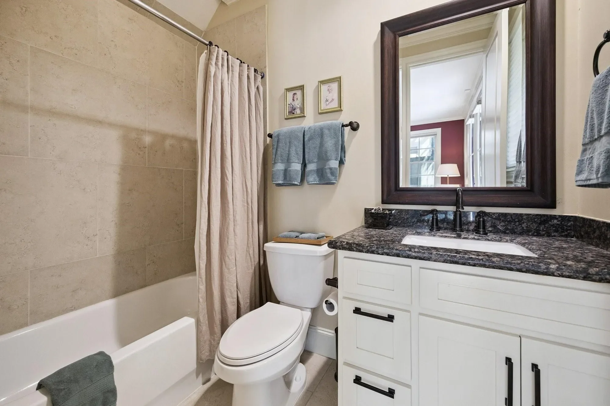 1305 W Bell Street, Houston, Texas, United States. - Photo 24
