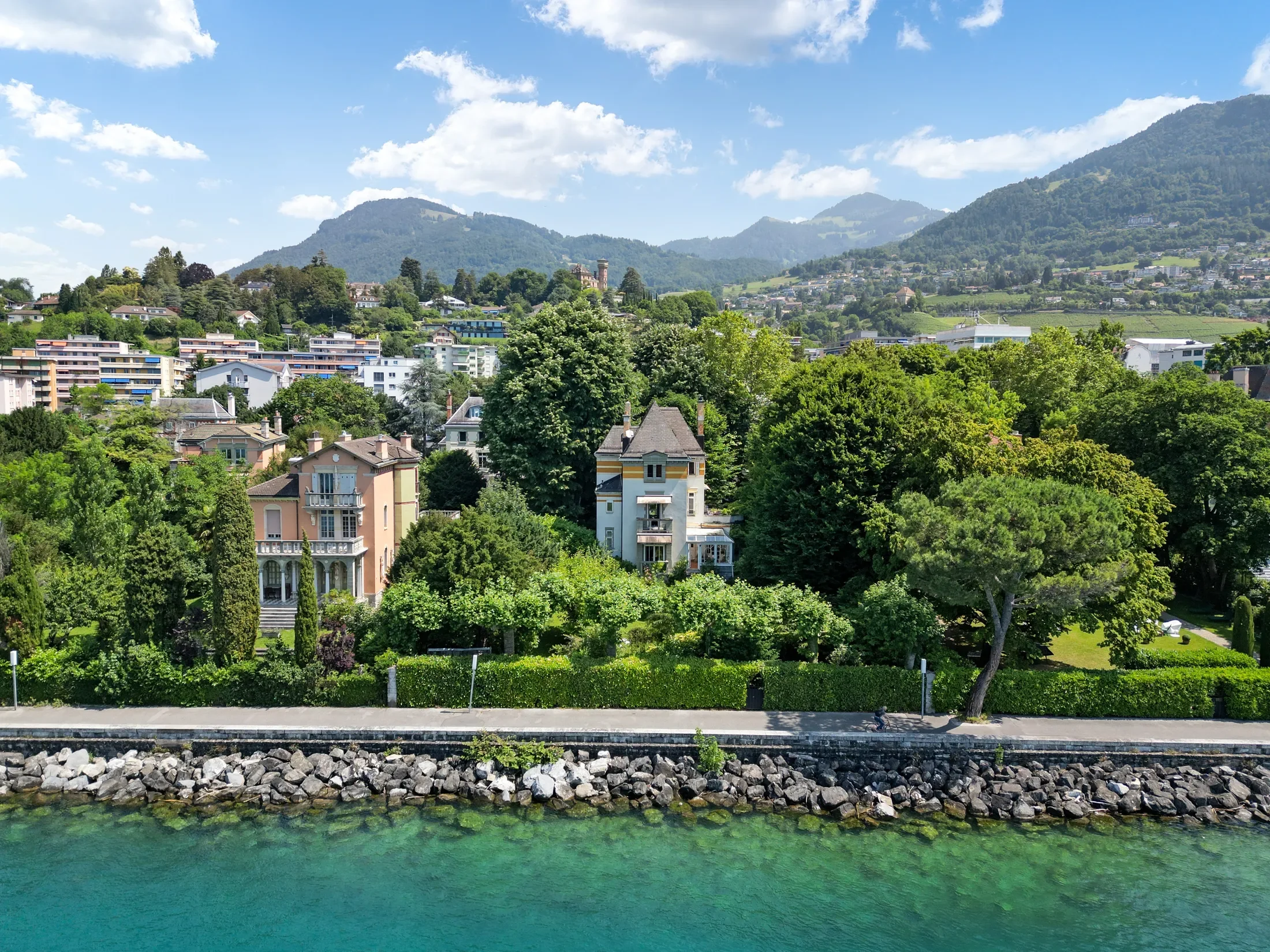 Montreux, Switzerland, Montreux, Vaud, Switzerland. - Photo 9