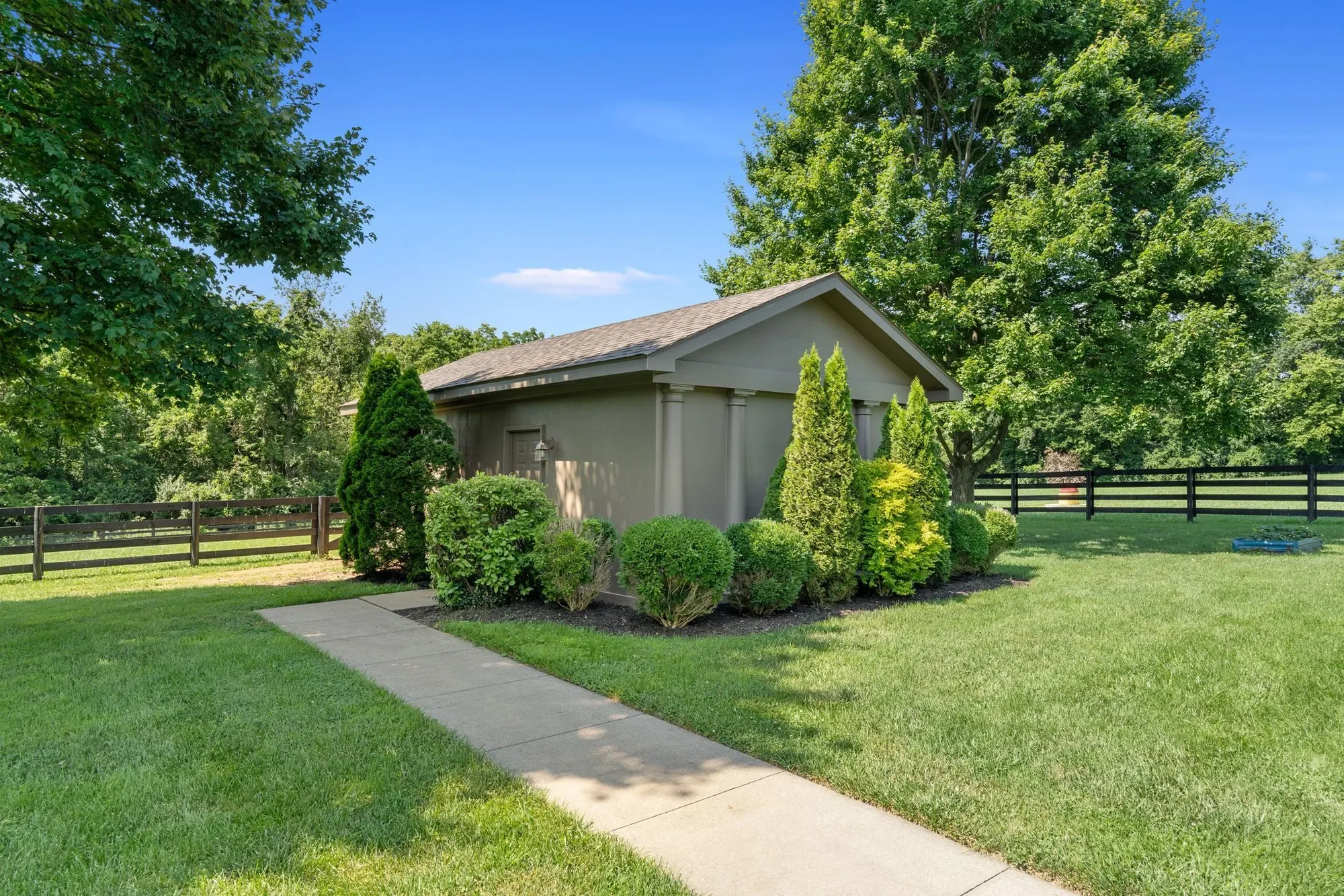 3905 N Cleveland Road, Lexington, KY 40516, Lexington, Kentucky, United States. - Photo 78