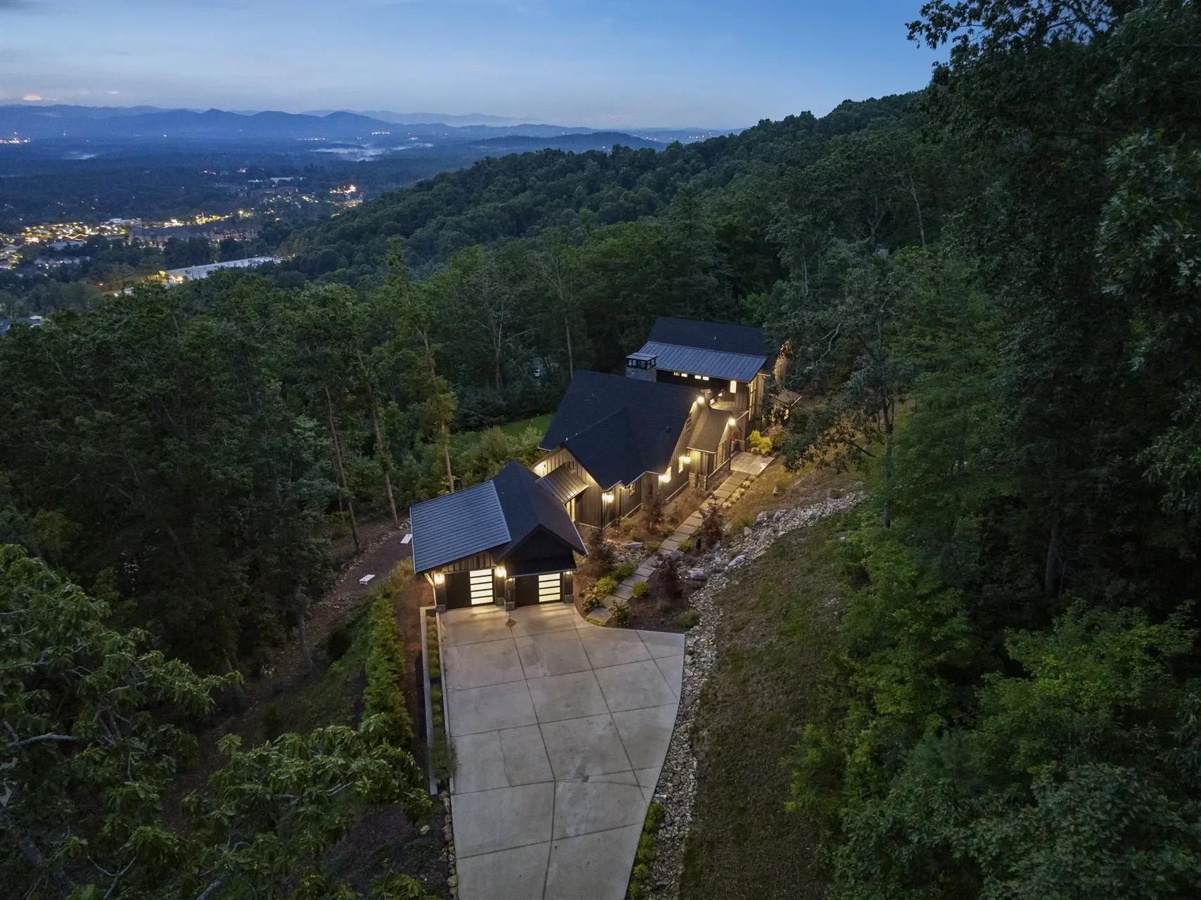 40 Giffords, Asheville, NC, 28803, USA, Asheville, North Carolina, United States. - Photo 38