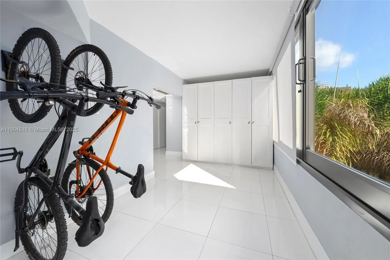 161 Crandon Blvd 419, Key Biscayne, Florida, United States. - Photo 11