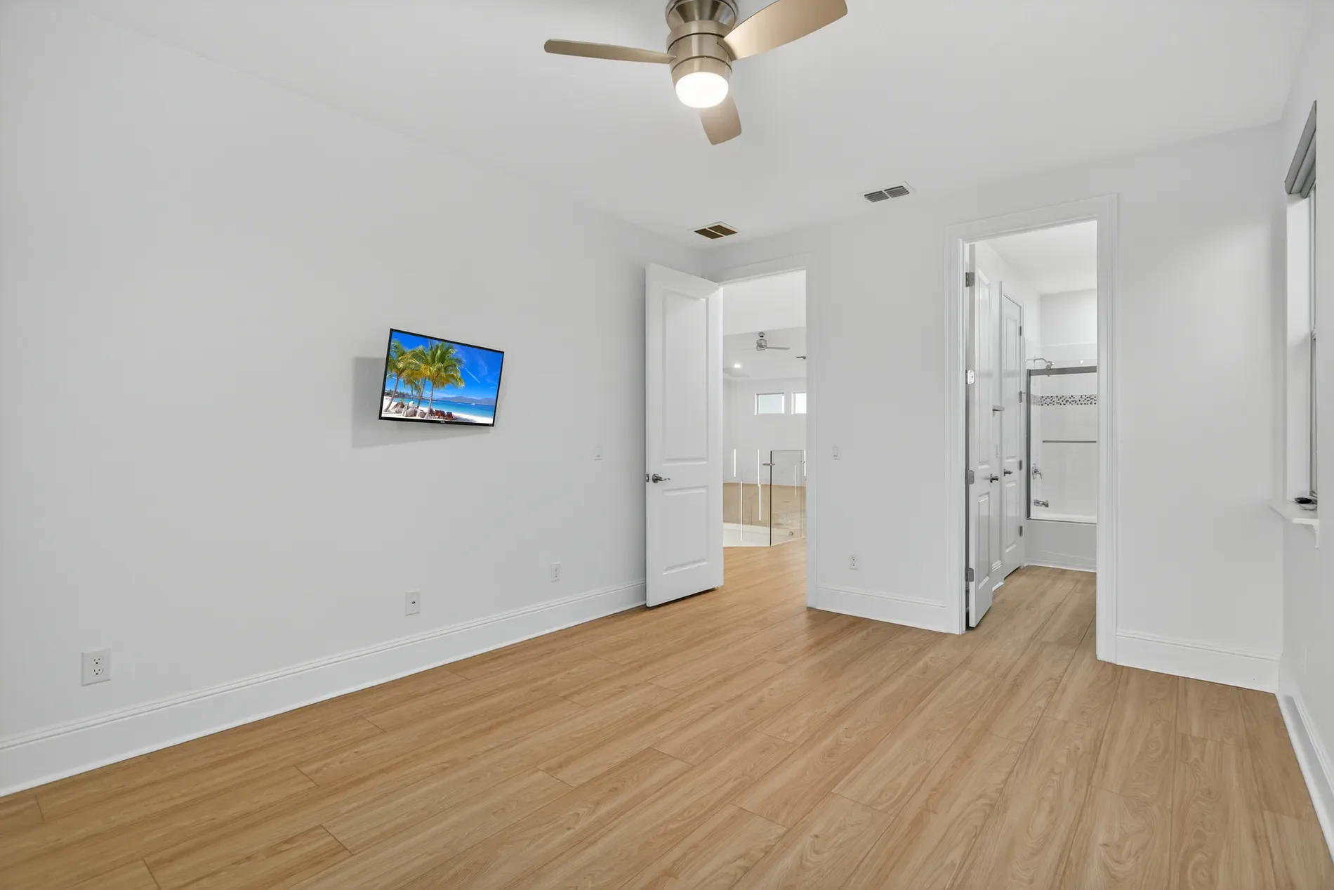 16689 Broadwater Ave, Winter Garden, FL 34787, Winter Garden, Florida, United States. - Photo 45