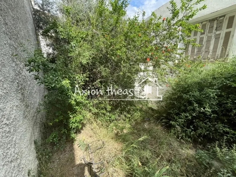 Exterior photo 8