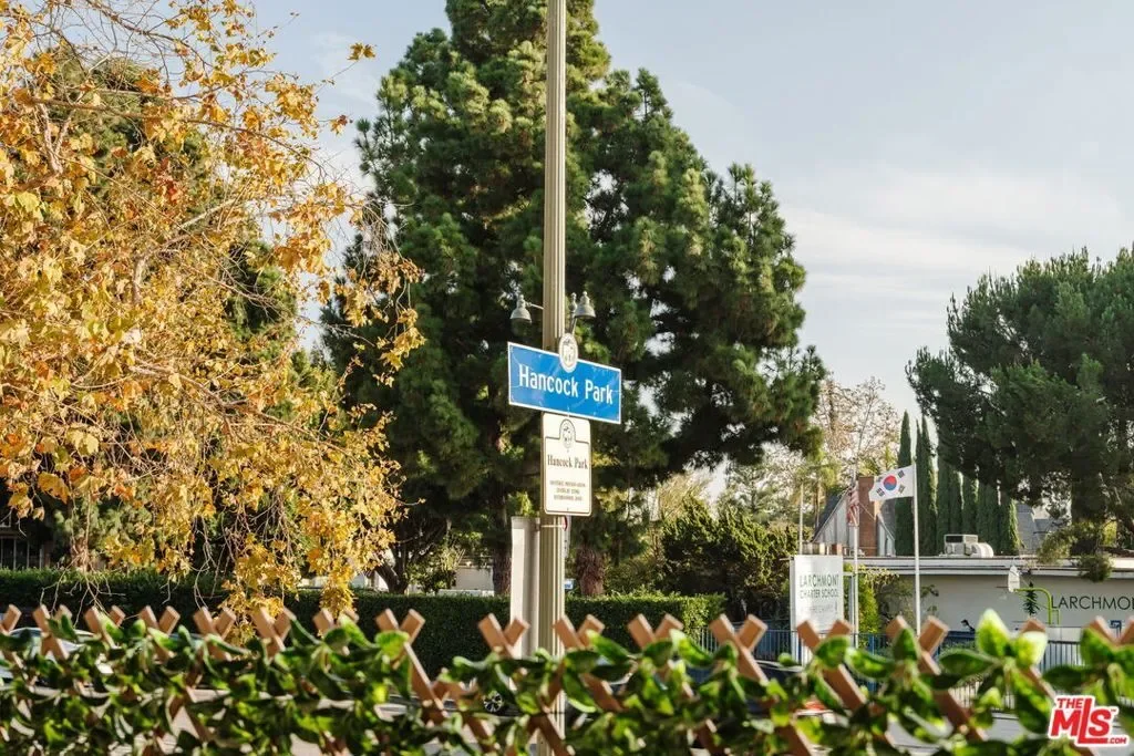 4925 Wilshire Boulevard 103, Los Angeles, California, United States. - Photo 21