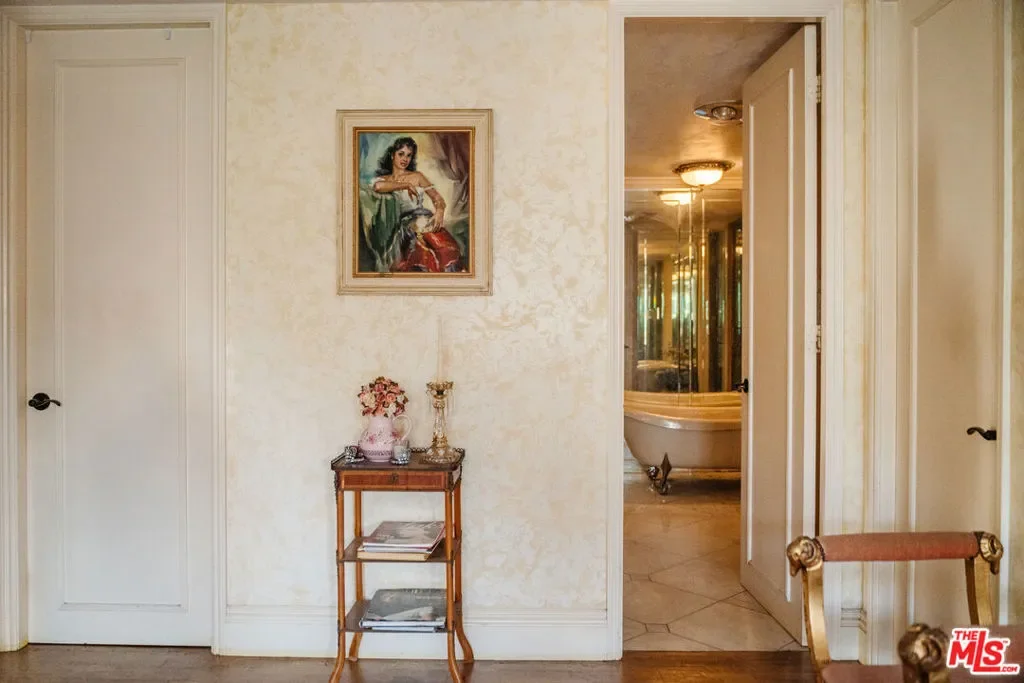 10601 Wilshire Boulevard 303, Los Angeles, California, United States. - Photo 7