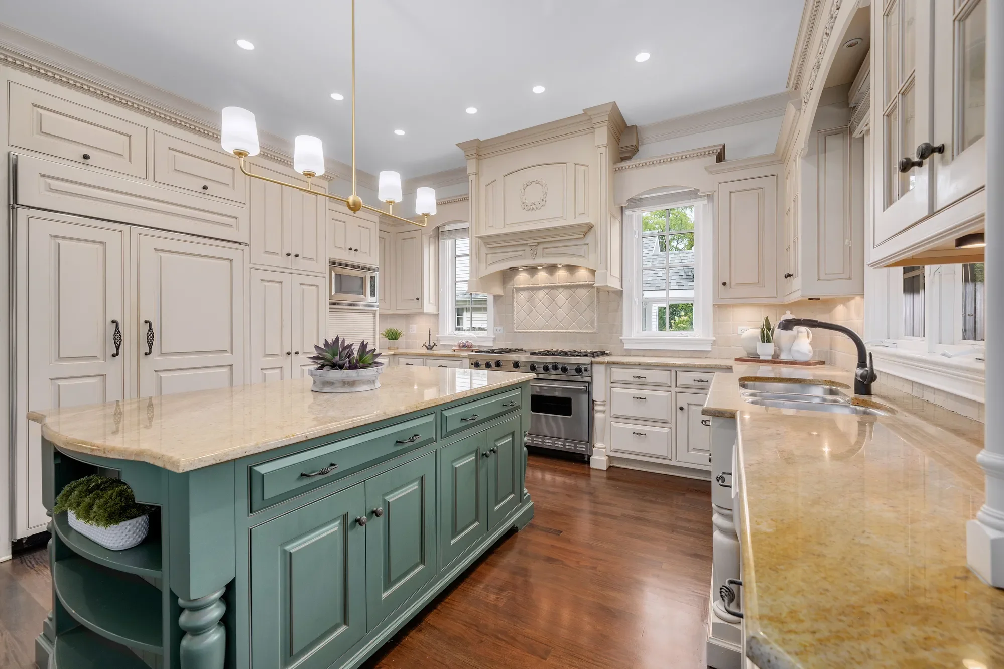 210 W Hickory Street , Hinsdale, IL 60521, Hinsdale, Illinois, United States. - Photo 25
