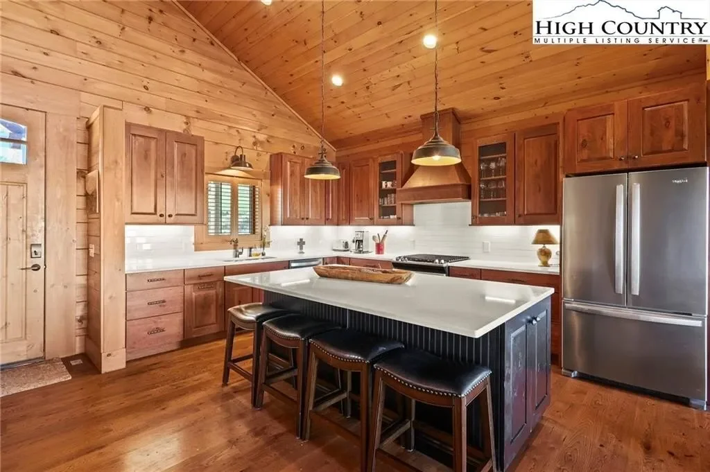 584 Grey Fox Ridge Road, Banner Elk, NC 28604, Banner Elk, North Carolina, United States. - Photo 12