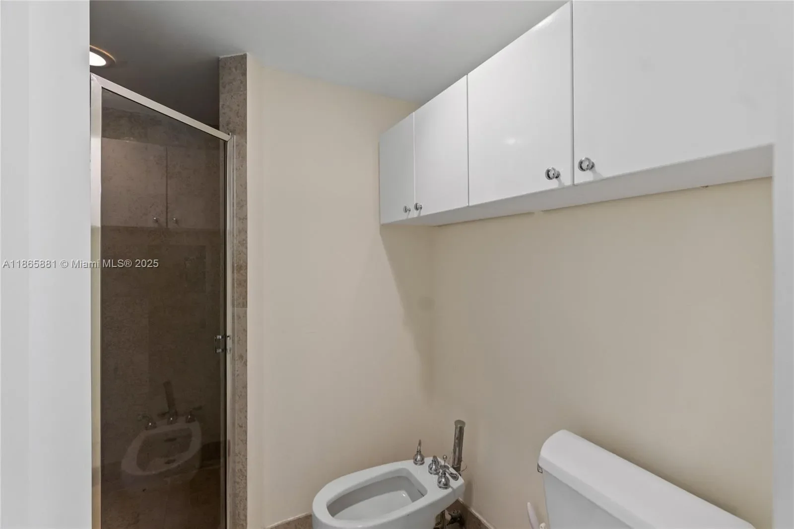 4775 Collins Ave 507, Miami Beach, Florida, United States. - Photo 20