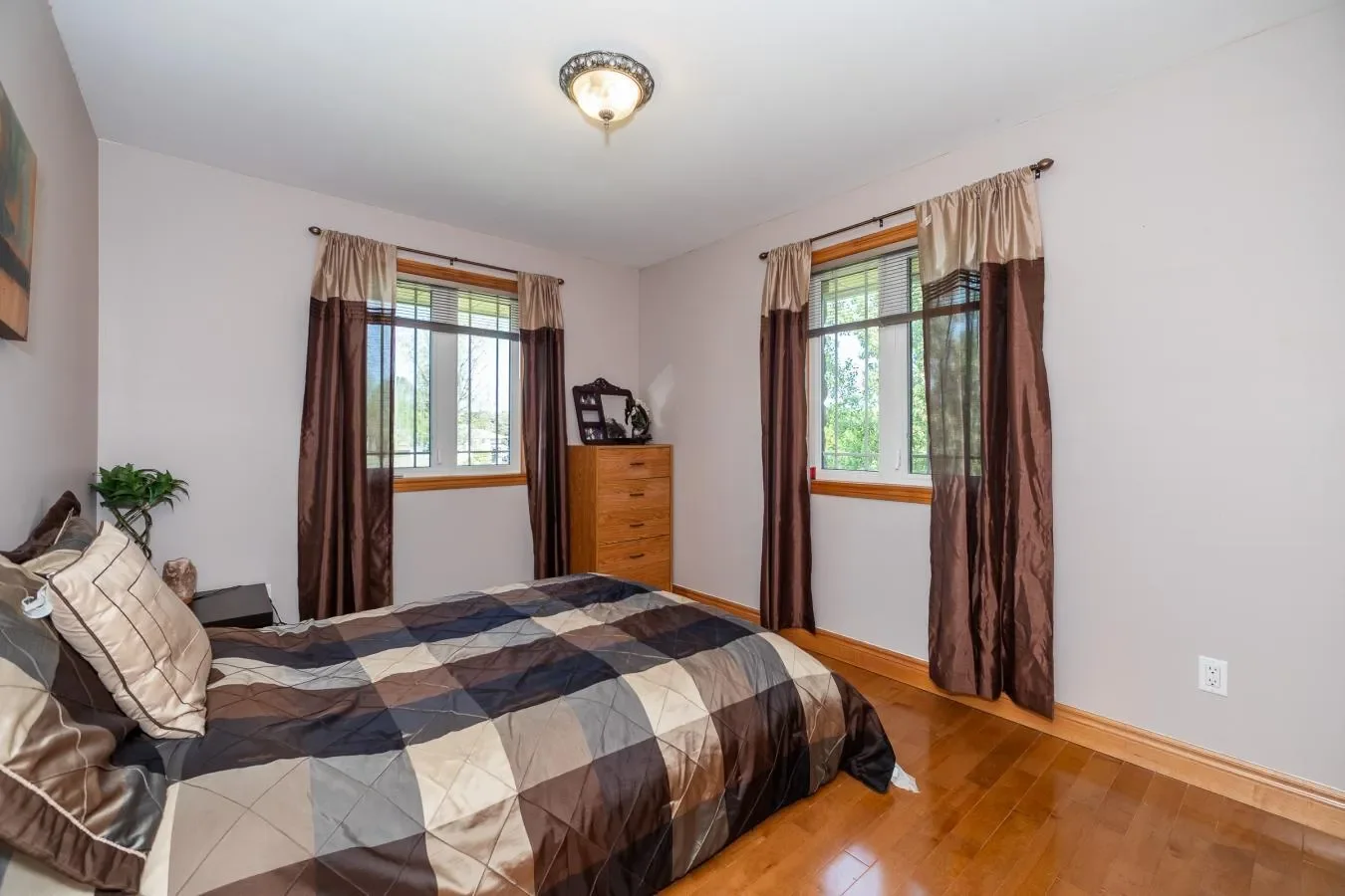 910 26th Street E, Owen Sound, Ontario, Canada. - Photo 24