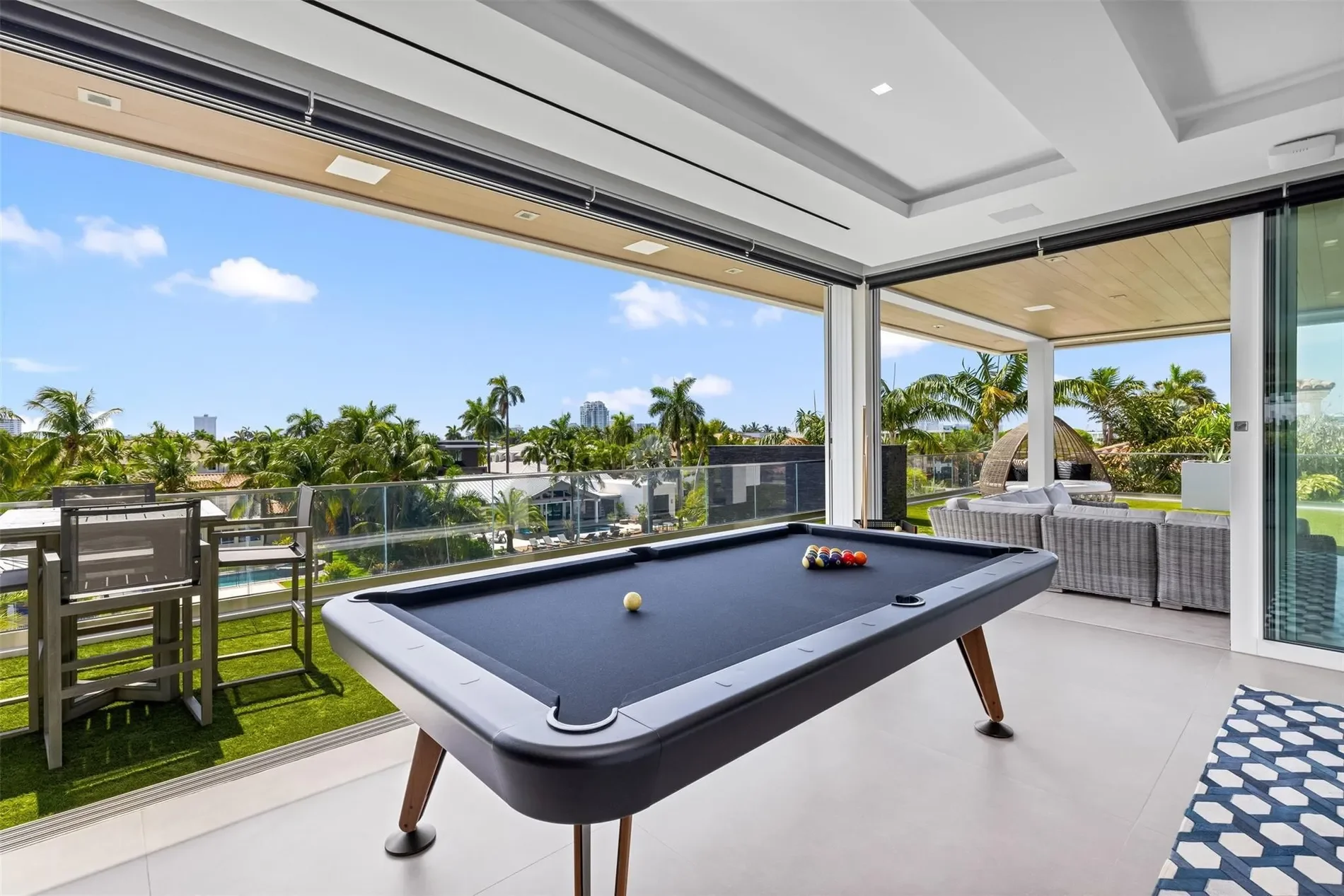 650 Royal Plaza Dr, Fort Lauderdale, FL, Fort Lauderdale, Florida, United States. - Photo 57