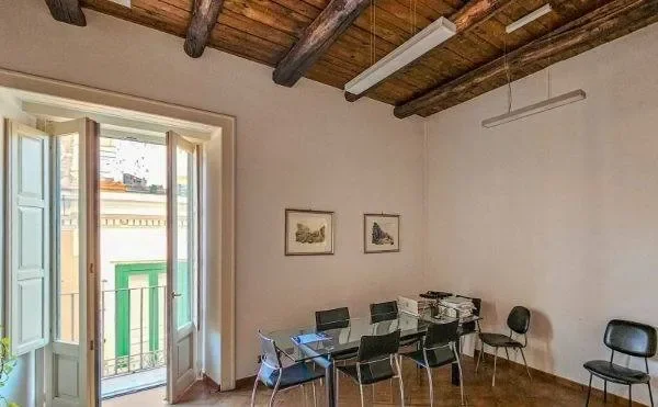 Appartamento in vendita a Salerno, Centro Storico