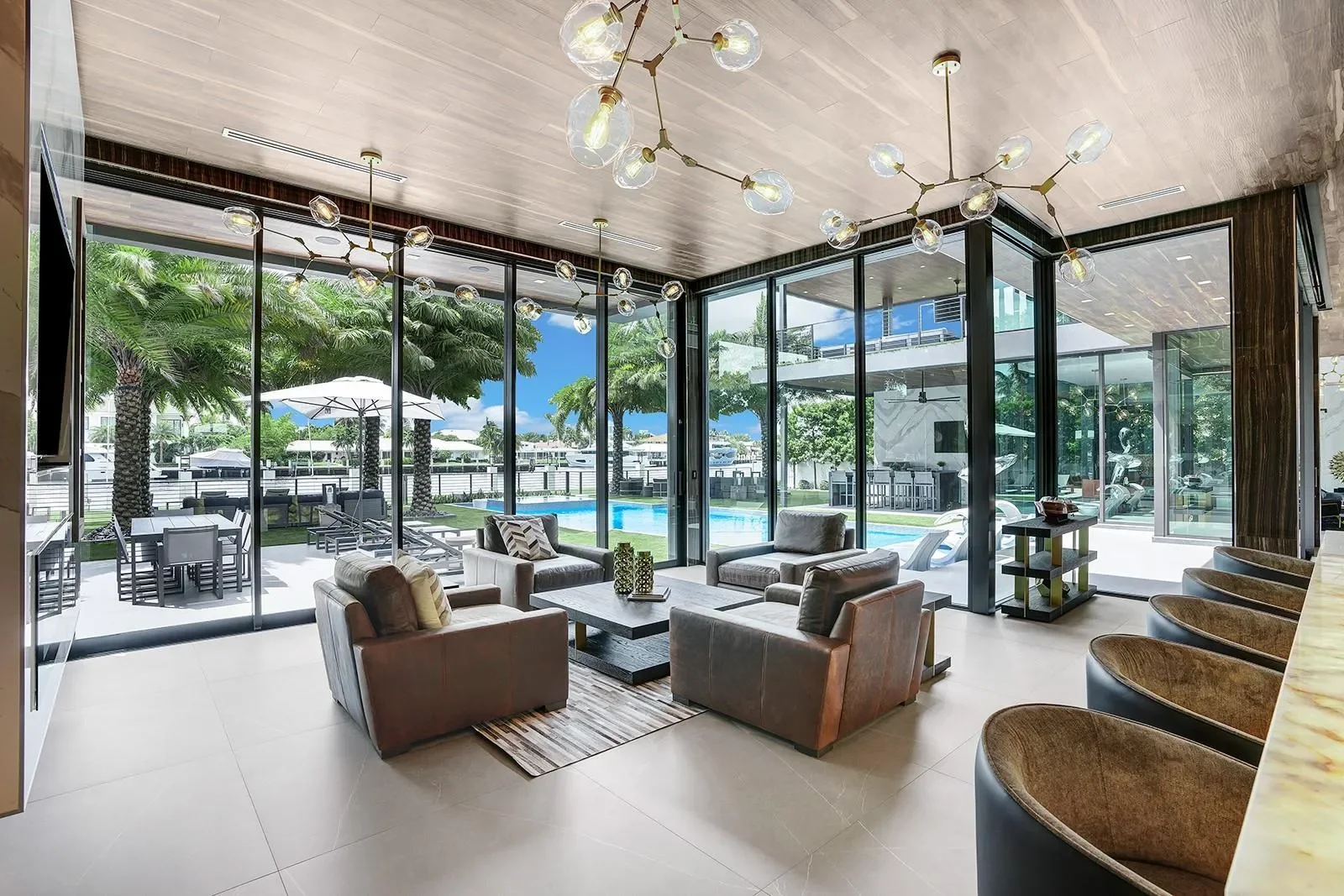 671 Middle River Dr, Fort Lauderdale, Florida, United States. - Photo 43