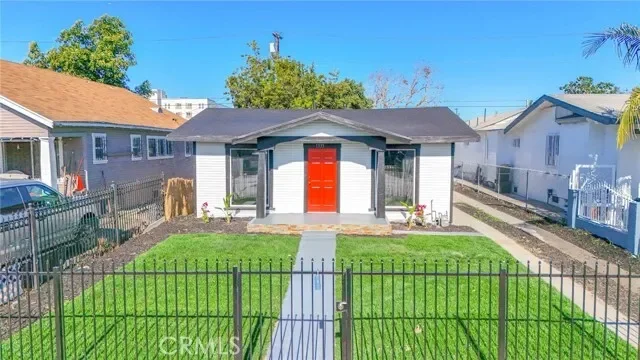 1335 W 68th, Los Angeles, CA 90044, Los Angeles, California, United States. - Photo 28