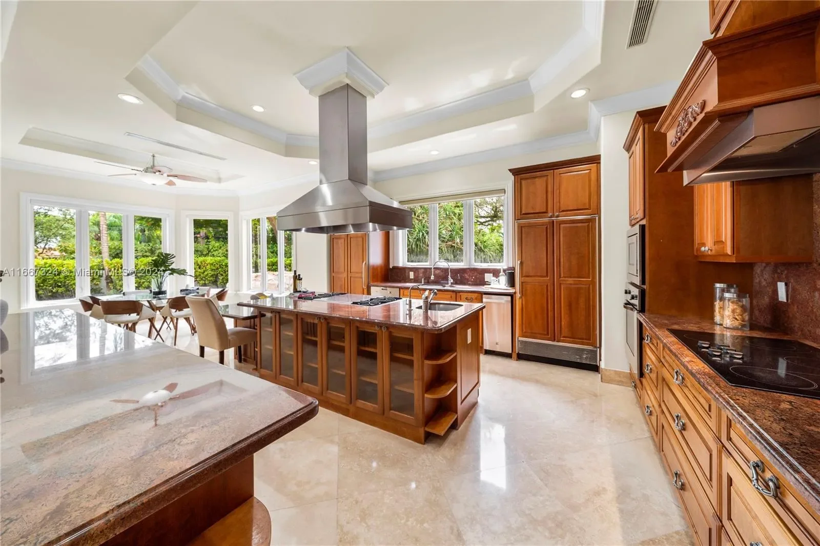 5770 La Luneta Ave, Miami, Florida, United States. - Photo 12