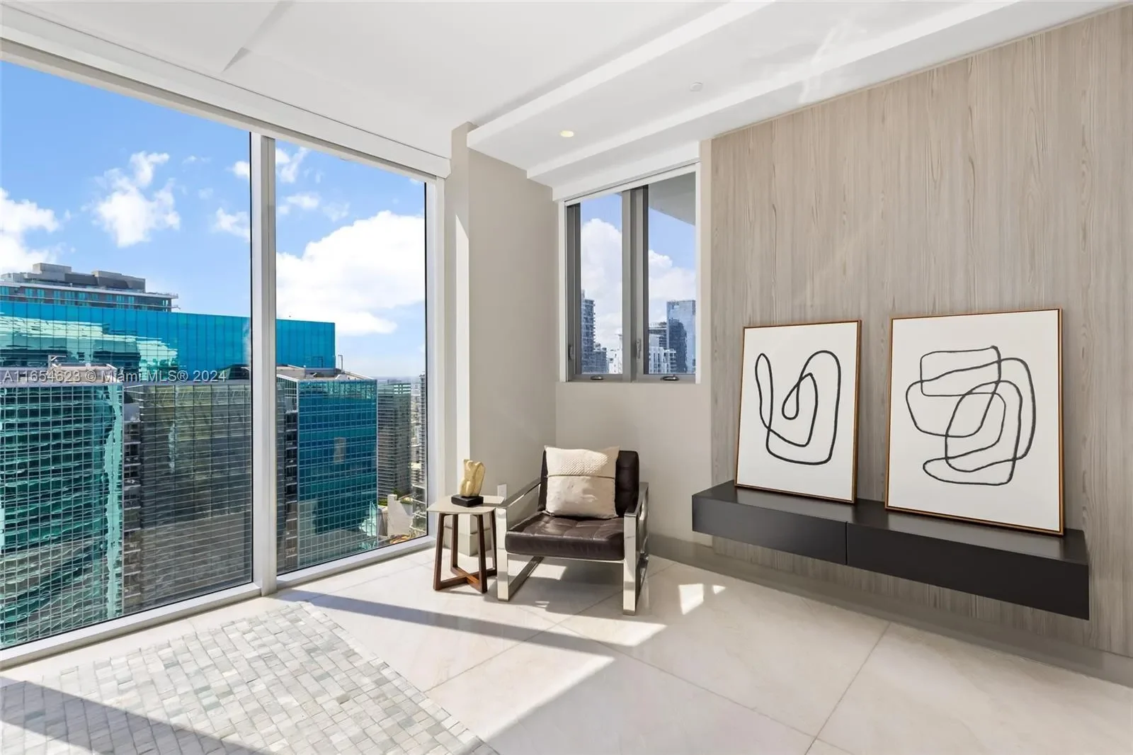1300 Brickell Bay Dr, #PH4400, Miami, Florida, United States. - Photo 25