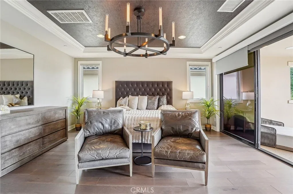 20452 W Esmerelda Lane, Porter Ranch, CA, 91326, USA, Los Angeles, California, United States. - Photo 7