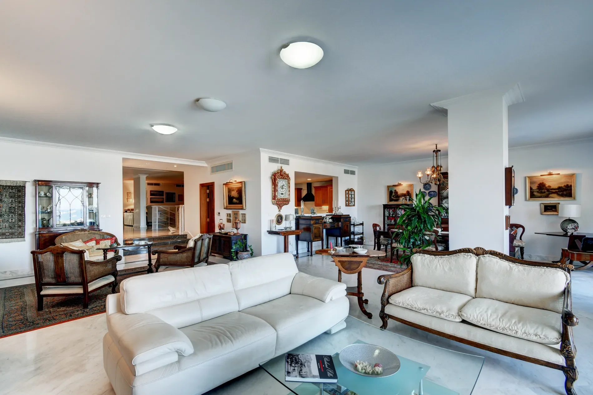Gallery photo 10