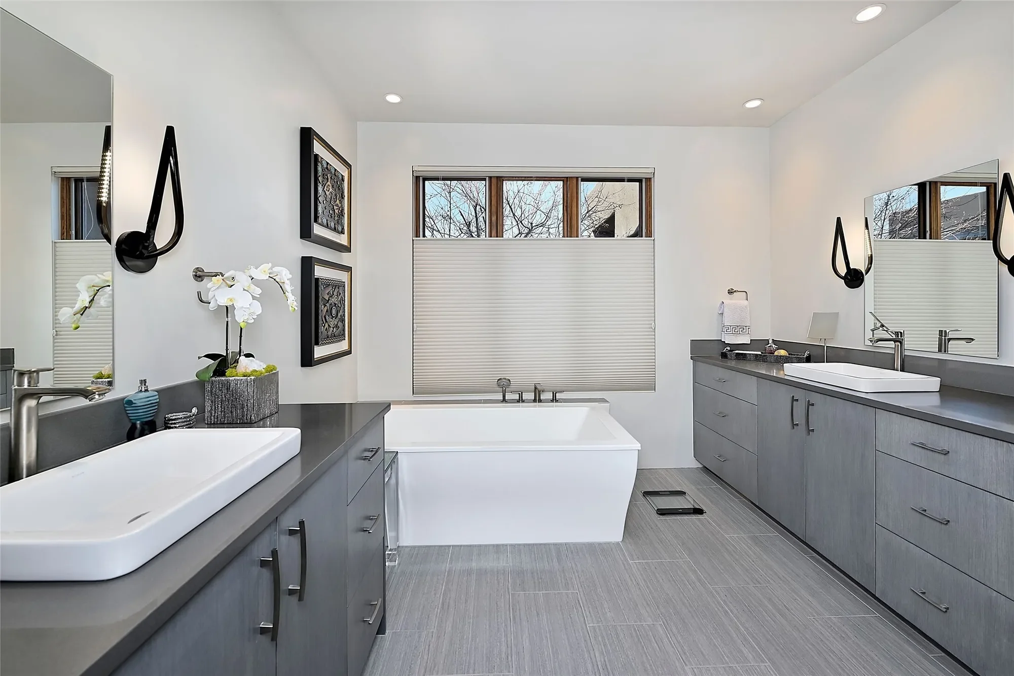58 Paseo Aragon, Santa Fe, NM 87506, Santa Fe, New Mexico, United States. - Photo 17