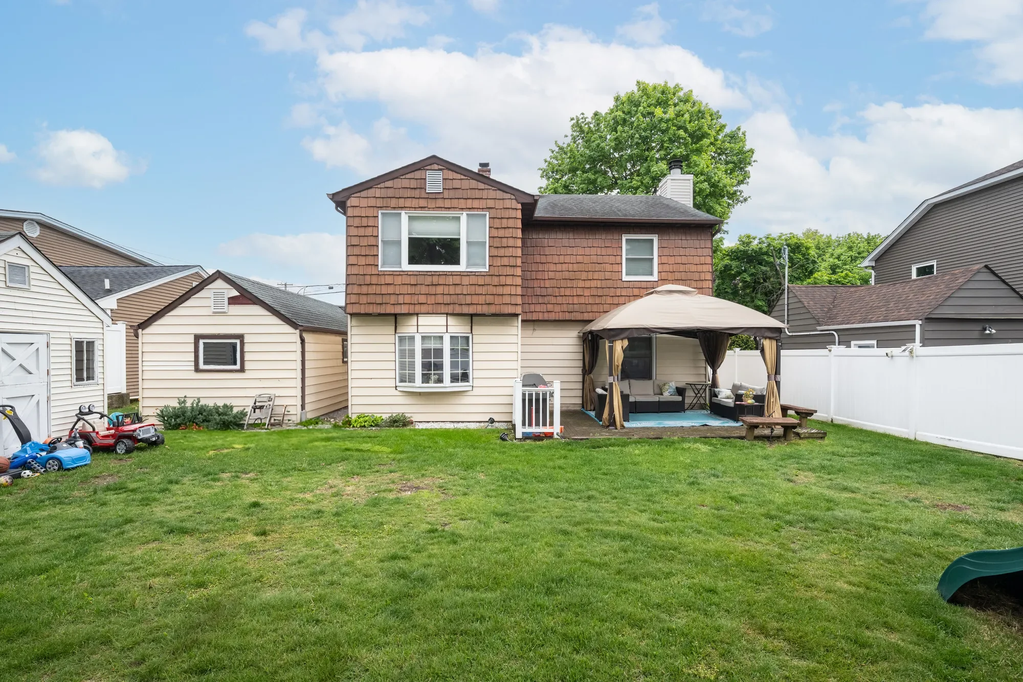 296 Jerome Avenue , Carle Place, NY 11514, Carle Place, New York, United States. - Photo 16