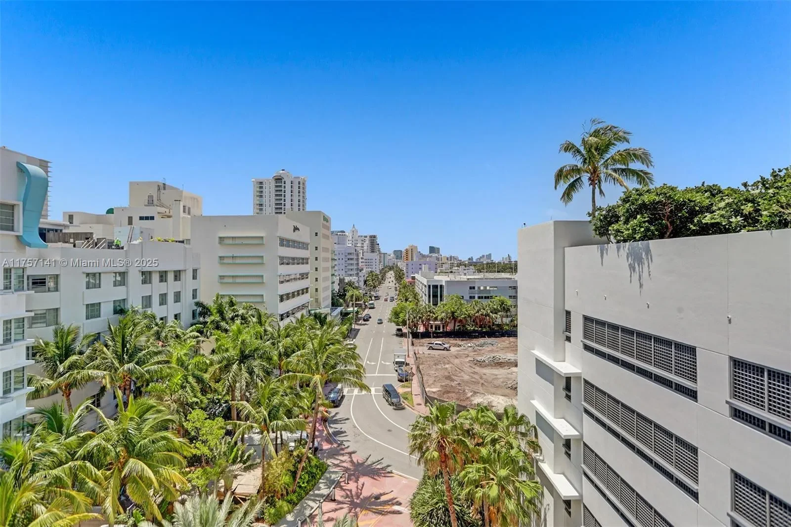 4401 Collins Ave 702/704, Miami Beach, Florida, United States. - Photo 5