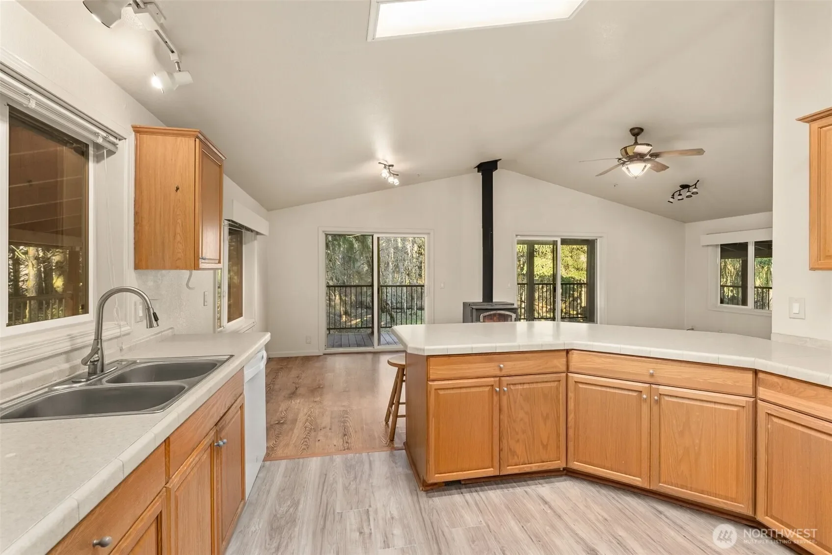 1895 North Fork Road, Chehalis, WA 98532, Chehalis, Washington, United States. - Photo 23