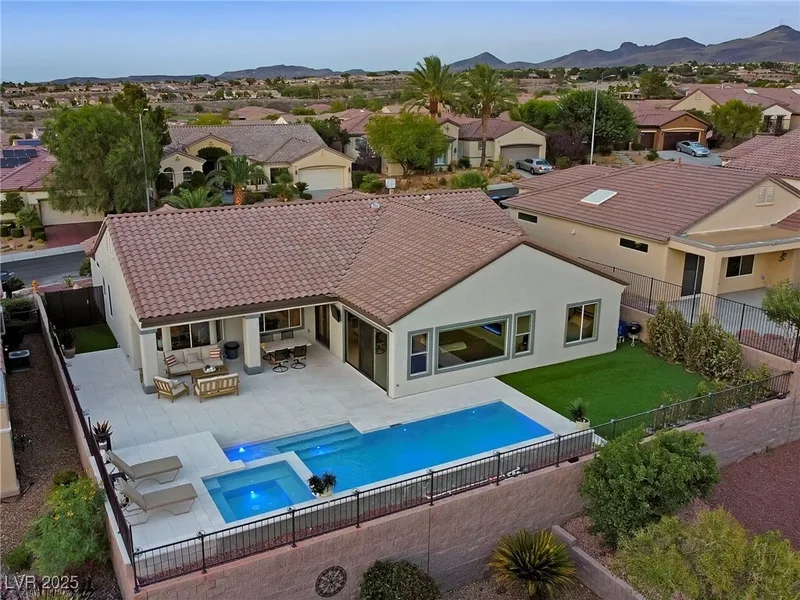 1999 Oliver Springs Street, Henderson, Nevada, United States. - Photo 52
