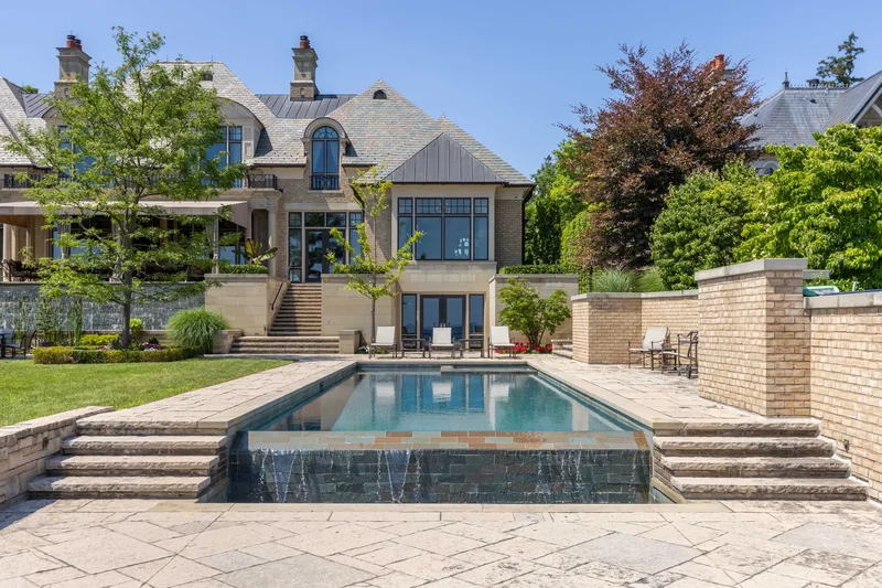 2054 Lakeshore Rd E, Oakville, ON L6J 1M3, Canada, Oakville, Ontario, Canada. - Photo 15