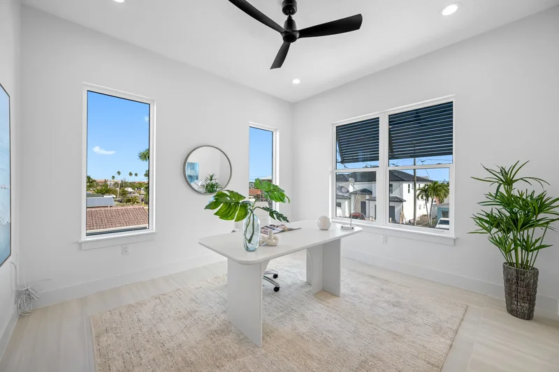 534 Crystal Dr, Madeira Beach, FL 33708, Madeira Beach, Florida, United States. - Photo 37