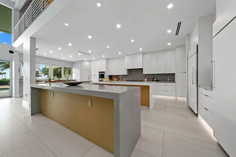6879 SE South Marina Way, Stuart, Florida, United States. - Photo 33