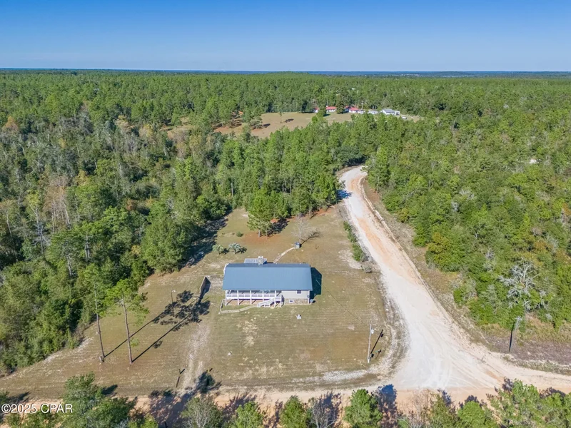 2672 W Laurel Drive, Alford, Florida, United States. - Photo 37