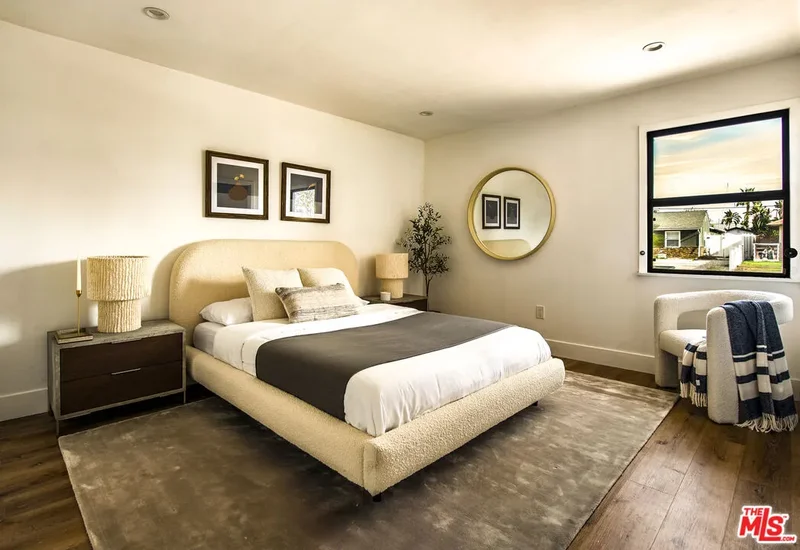 7511 Lasaine Ave, Los Angeles, California, United States. - Photo 3