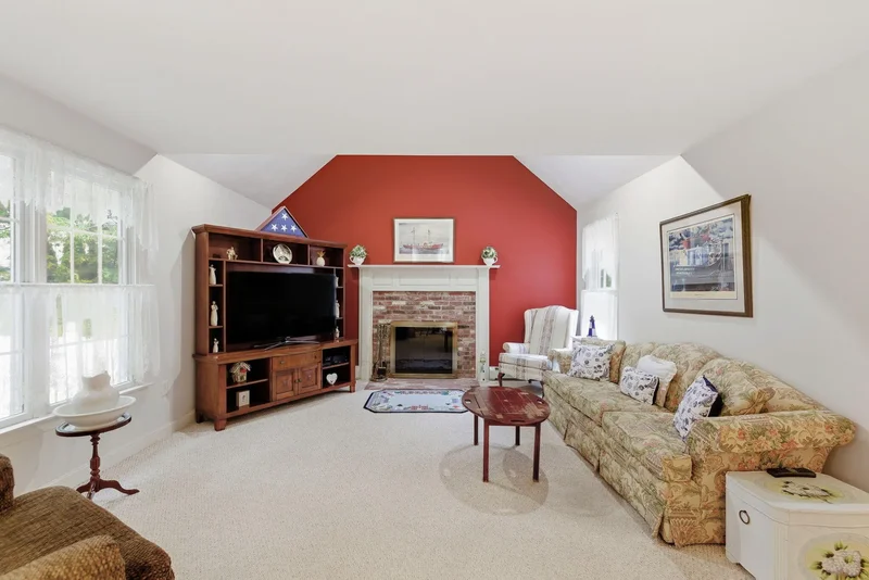 16 Cedar Street, Mashpee, Massachusetts, United States. - Photo 23