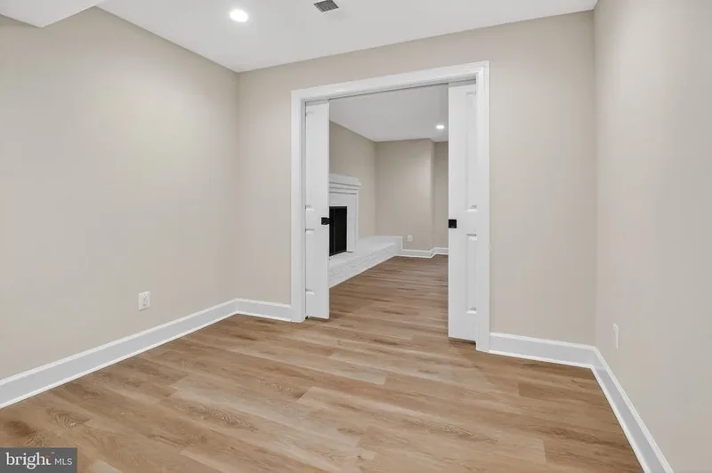11600 BLUE RIDGE LN LANE, GREAT FALLS, VA 22066, Great Falls, Virginia, United States. - Photo 46