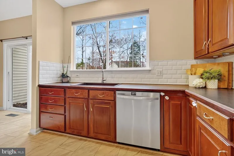 10385 LIME TREE CT COURT, MANASSAS, VA 20110, Manassas, Virginia, United States. - Photo 18