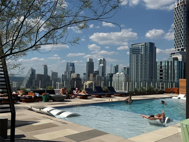 48 E East Ave 2509, Austin, Texas, United States. - Photo 27