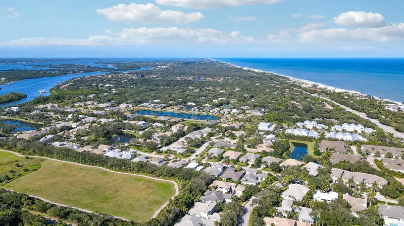 205 Coconut Creek Court, Vero Beach, Florida, United States. - Photo 75