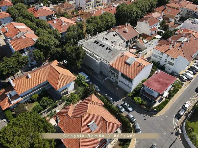 Gaveto das ruas Gonçalves Crespo e José de melo pereira de Vasconcelos,6, Carcavelos e Parede, Lisbon, Portugal. - Photo 22
