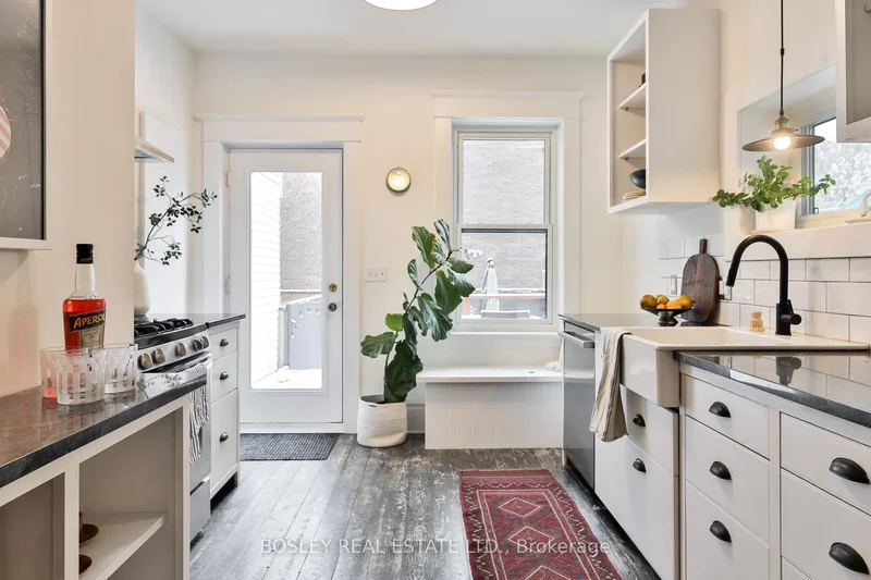 6 Westminster Avenue, Toronto, ON, M6R1N4, CANADA, Toronto, Ontario, Canada. - Photo 19