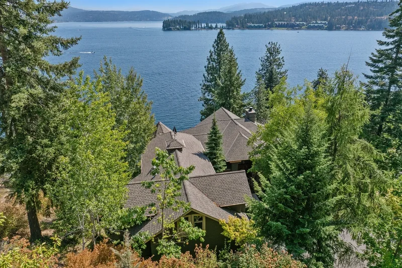 4520 S Threemile Point Rd, Coeur d'Alene, ID 83814, Coeur d'Alene, Idaho, United States. - Photo 31