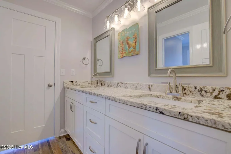 304 Marina Way, North Topsail Beach, NC 28460, North Topsail Beach, North Carolina, United States. - Photo 2