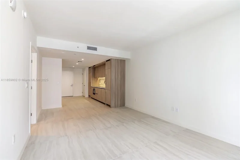 77 SE 5th St #2701, Miami, Florida, United States. - Photo 43
