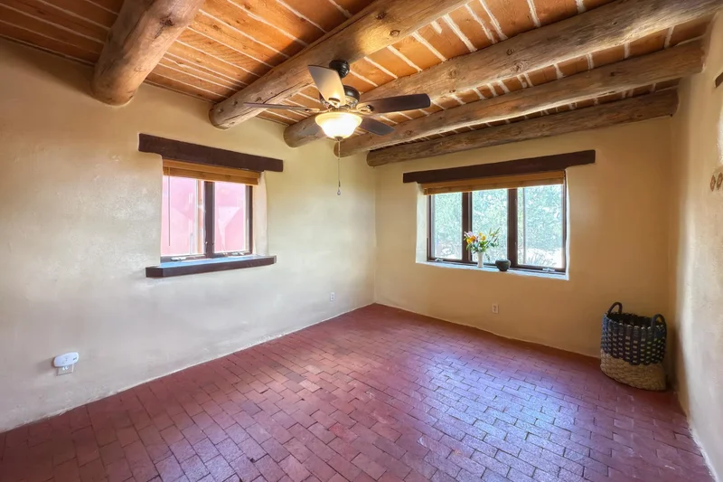 54 RONS Road, Santa Fe, NM 87508, Santa Fe, New Mexico, United States. - Photo 52