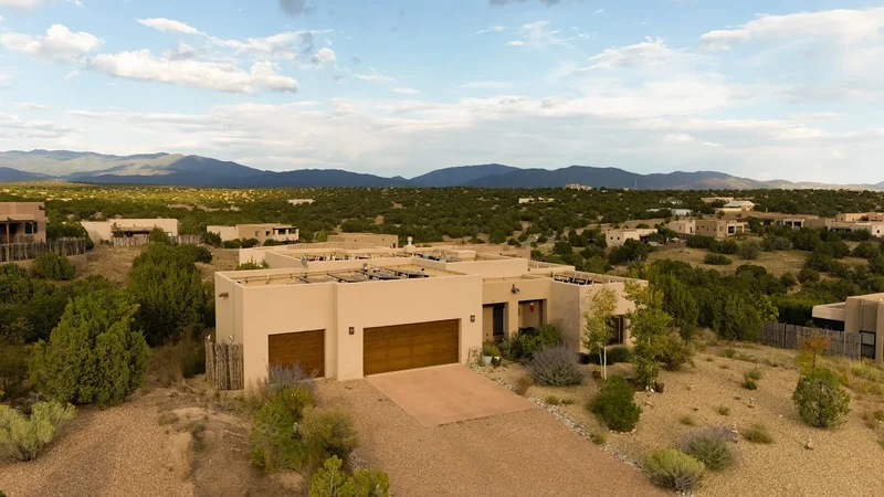 12 Via Optima, Santa Fe, NM 87507, Santa Fe, New Mexico, United States. - Photo 38