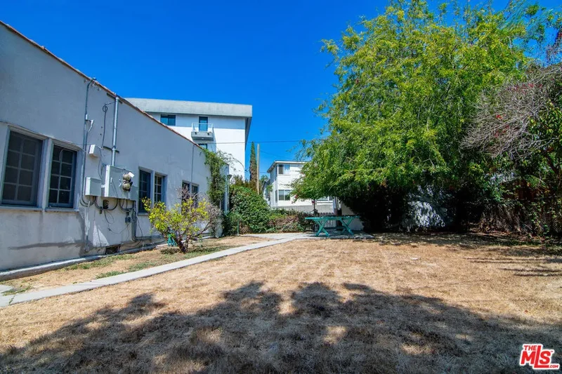 1016 S Curson Avenue, Los Angeles, California, United States. - Photo 39
