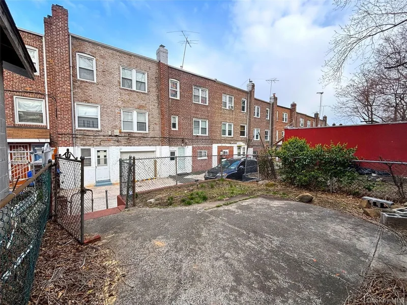 3349 Bouck Avenue, New York, New York, United States. - Photo 6