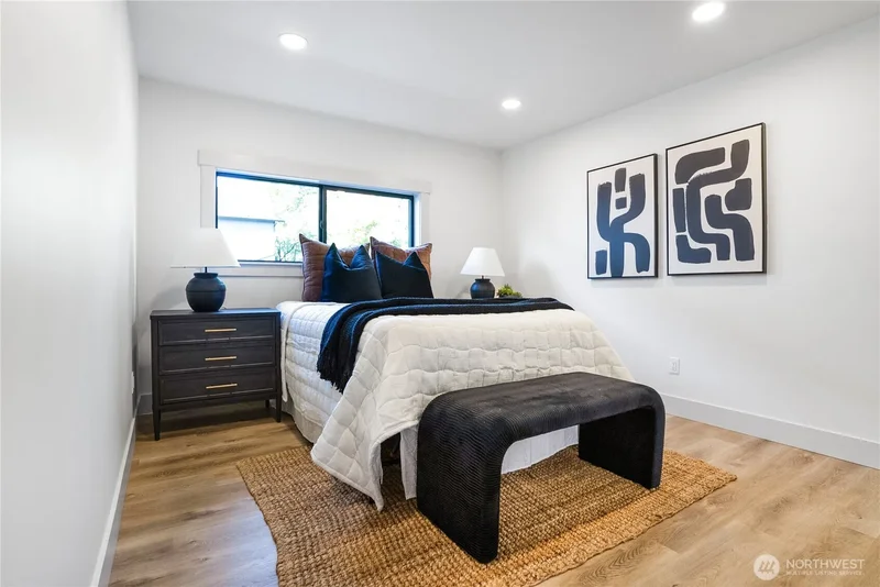11647 Beacon Avenue S, Seattle, WA 98178, Tukwila, Washington, United States. - Photo 7