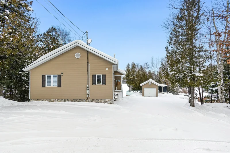 467 Ch. des Mésanges, Boileau, Quebec, Canada. - Photo 50