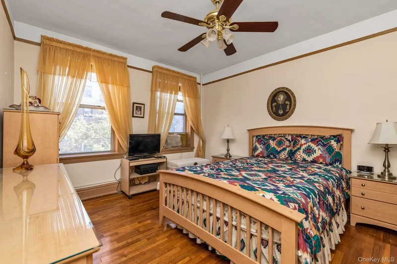 37-28 80th Street, New York, New York, United States. - Photo 4